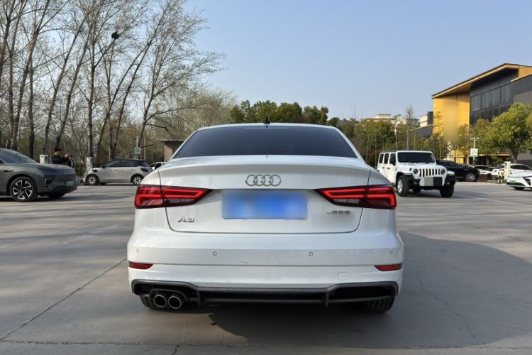 Used Audi A3 2020 Limousine 35 TFSI Fashion Edition China VI Emission Standard
