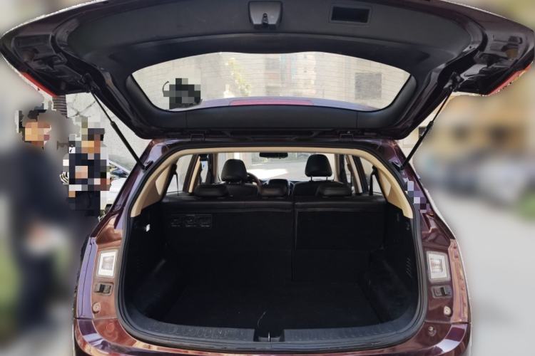 Used Baojun 560 2015 1.8L manual luxury version