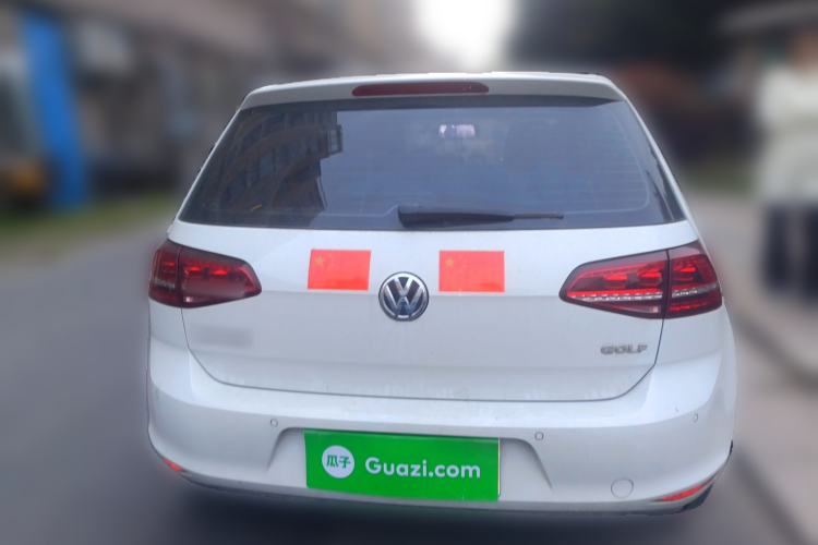 Used Volkswagen Golf 2017 1.6L Automatic Comfort Million-Vehicle Anniversary Edition