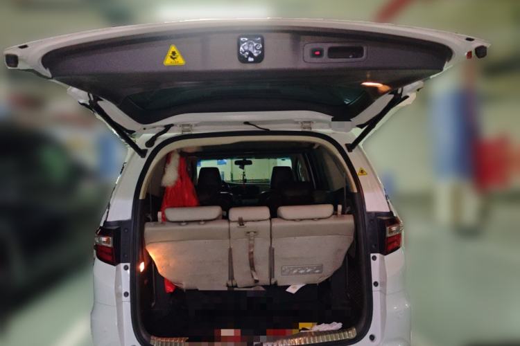 Used Honda Odyssey 2015 Updated Version 2.4L Smart Edition Trunk