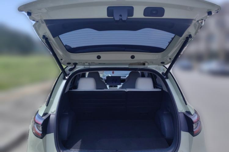 Used Geely Galaxy Geome 2025 UP 410km Exploration+ Edition
