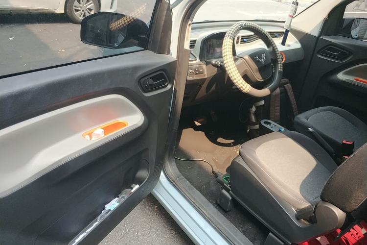 Used Wuling Hongguang MINIEV 2021 Macaron Fashion Model Lithium Iron Phosphate