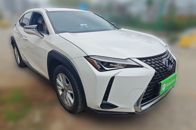 Used Lexus UX 2020 260h Explore-Cool Edition Front Right 45 Deg