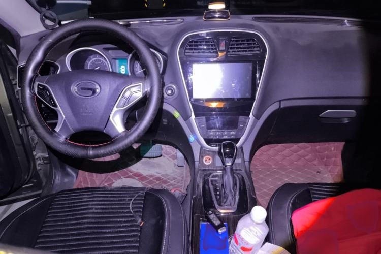 Used GAC Trumpchi GS5 Super 2015 1.8T Automatic Two-Wheel Drive Luxury Edition