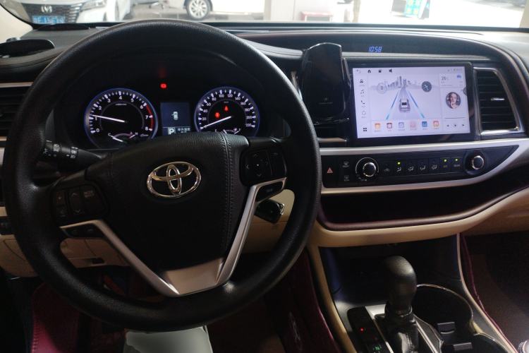 Used Toyota Highlander 2017 2.0T Four-Wheel Drive Elite Edition 7-Seater