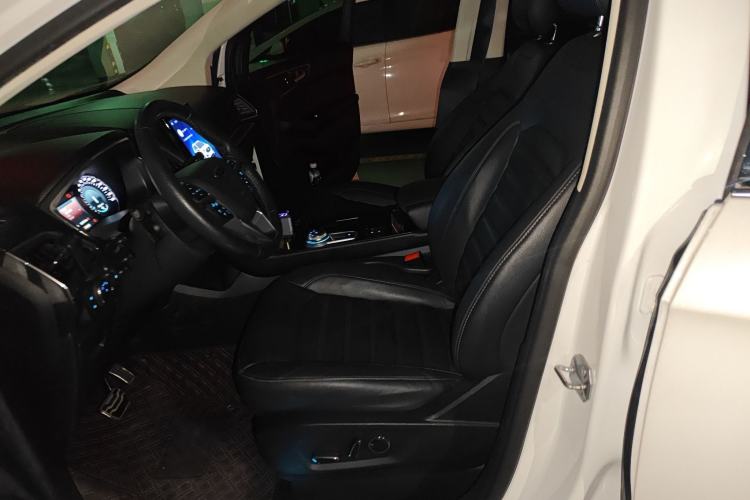 Used Ford Edge 2020 EcoBoost 245 Two-Wheel Drive Titanium 7-Seater
