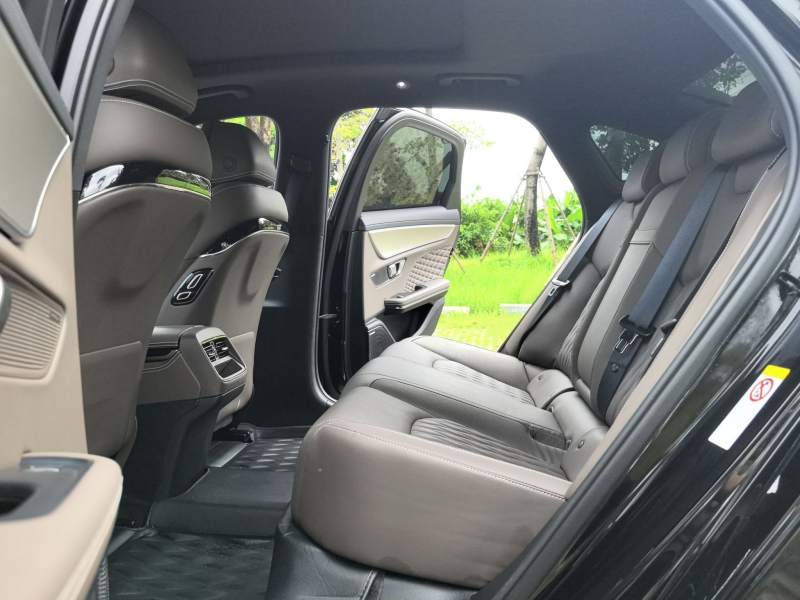 Used BYD Han 2022 DM-i 121KM Prestige Model – Executive — 41