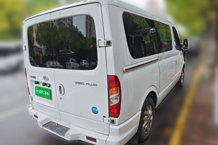 Used SAIC MAXUS Xintu V80 2021 2.0T Manual Classic Aoyuntong Short Wheelbase Ultra-Low Roof 5/6-Seater Rear Right 45 Deg