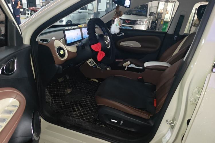 Used Wuling Bingo 2023 333 km Lingxi Connected+ Version
