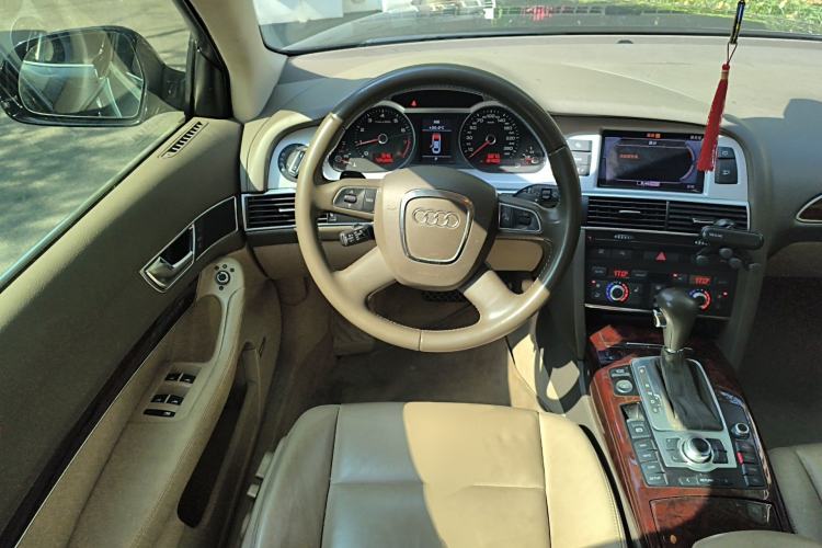 Used Audi A6L 2011 2.8 FSI Luxury Model Steering Wheel