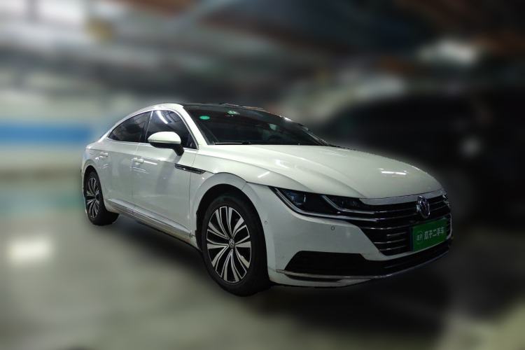 Used Volkswagen FAW-Volkswagen CC 2020 330TSI Glamour Edition China VI Standard Front Right 45 Deg
