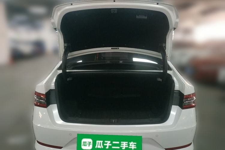 Used BYD Qin Pro New Energy 2019 DM Super Edition 1.5TI Automatic Smart Connect X-Trail Model China VI Standard Trunk