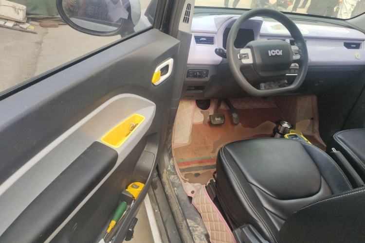 Used Chery QQ QQ Ice Cream 2022 170km Sundae Phosphate Lithium-Ion
