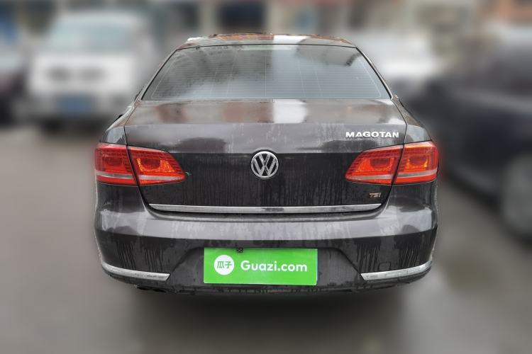 Used Volkswagen Magotan 2013 1.8TSI Premier Model Rear