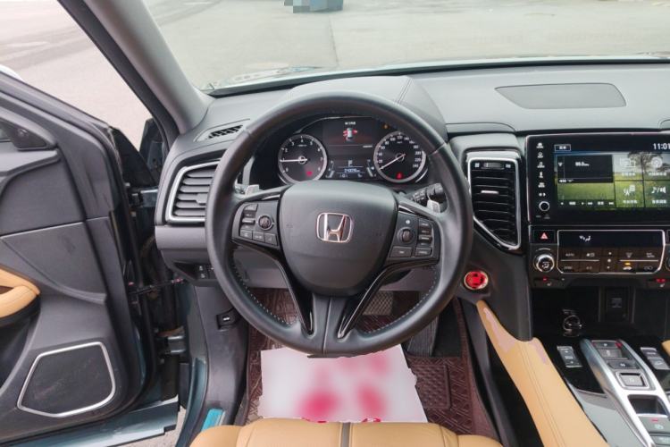 Used Honda UR-V 2020 370TURBO Two-Wheel Drive Luxury Edition
