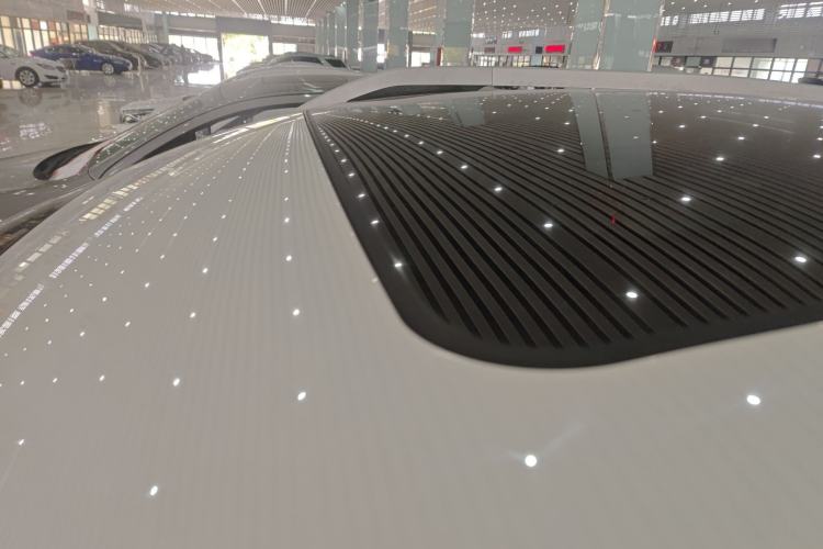 Used Dongfeng Aeolus AX7 2015 2.0L Manual Zhiyi Trim
