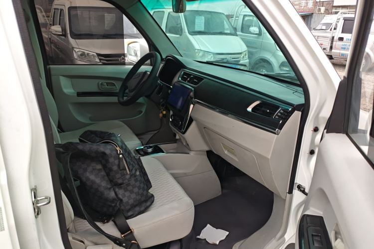 Used SRM New Energy Xiaohaishi EV 2021 Standard Model Right Front Seat