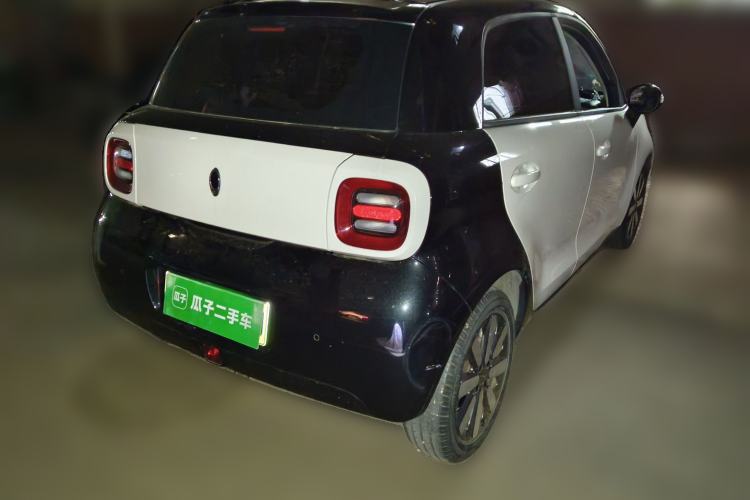 Used ORA Black Cat 2021 351 km Luxury Version Rear Right 45 Deg