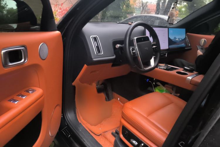 Used Li Auto L8 2023 Pro Model