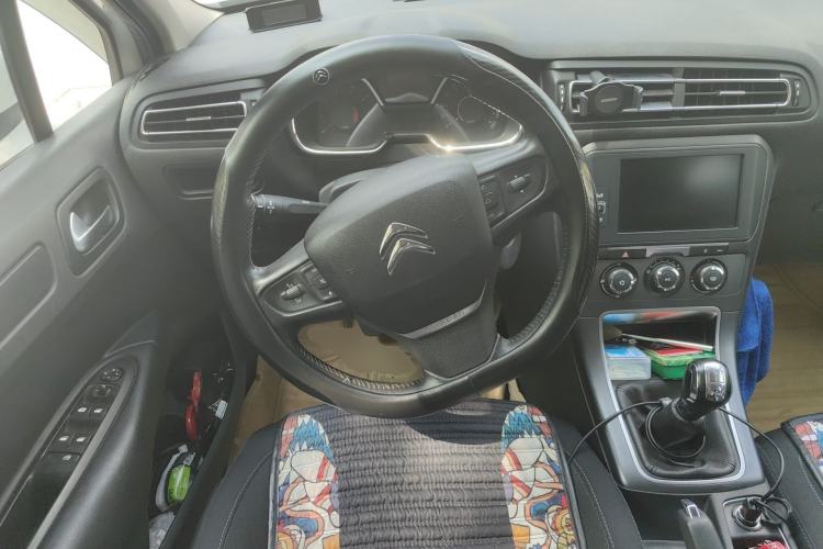 Used Citroen C4 Sega 2018 1.6L Manual Luxury Model Steering Wheel