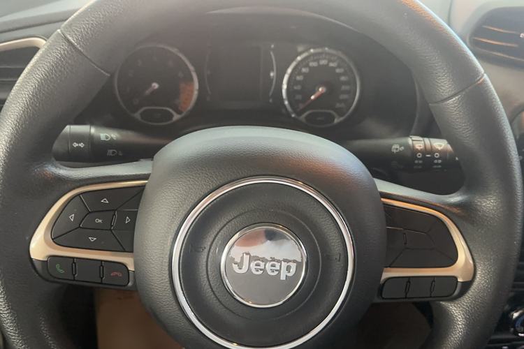 Used Jeep Renegade 2017 180T Automatic Kinetic Edition+