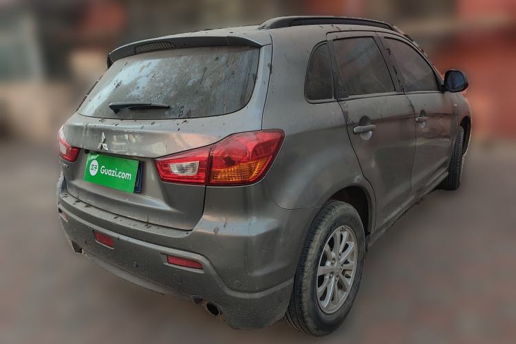Used Mitsubishi ASX 2011 2.0 L Two-Wheel Drive XuanYi Version
