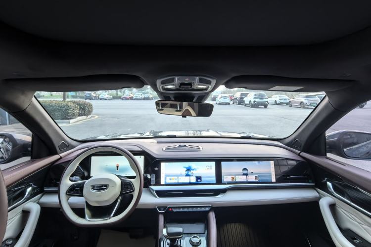 Used Geely Auto Monjaro L 2024 2.0TD High-Power Automatic Two-Wheel Drive Yunqi Version
