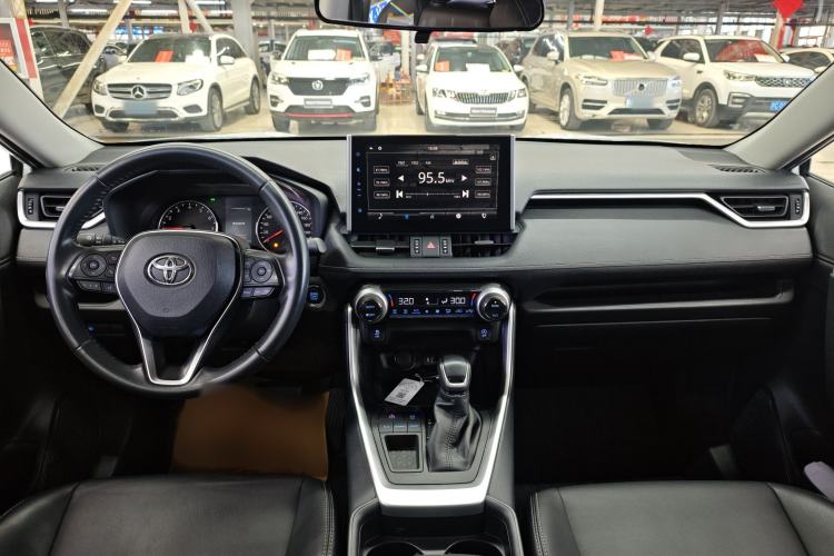 Used Toyota Wildlander 2021 2.0L CVT Two-Wheel Drive Luxury Edition