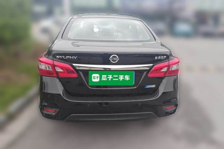 Used Nissan Sylphy 2019 1.6XV CVT Smart Connect Luxury Edition China VI Standard Rear