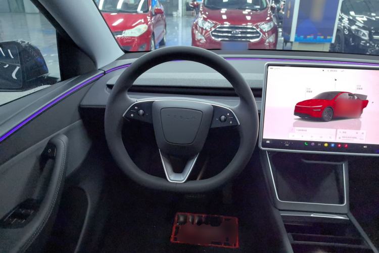 Used Tesla Model Y 2025 Rear-Wheel-Drive Version
