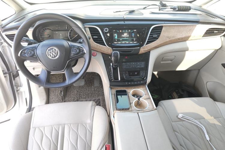 Used Buick GL8 2018 ES 28T Comfort Model China VI Standard