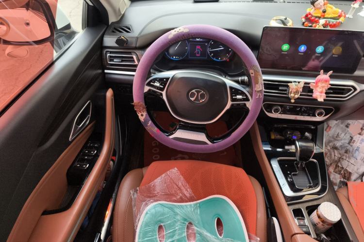 Used BAIC Beijing U7 2019 1.5T CVT New Smart Version China V