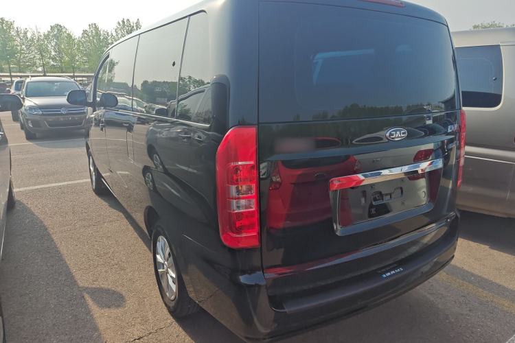 Used JAC Refine M3 2022 PLUS 1.8L 7-seater Standard Model