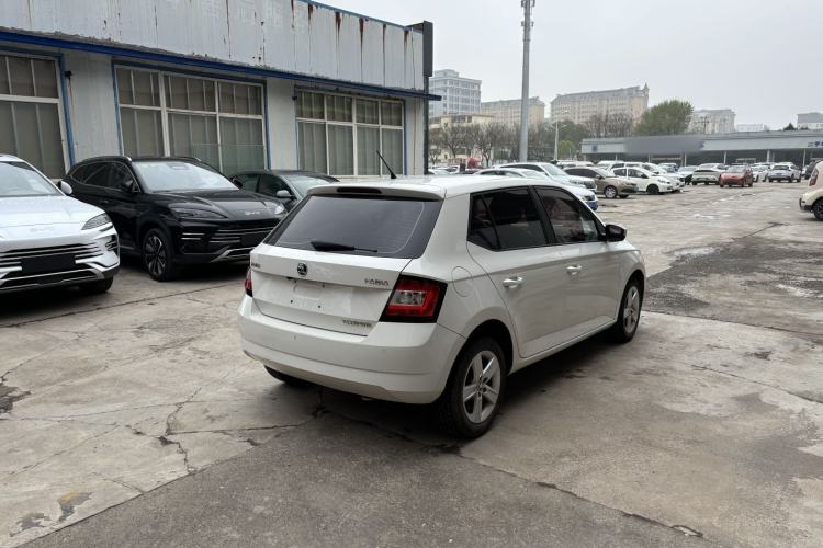 Used Skoda Fabia 2017 1.4L Manual Enjoy Edition