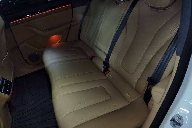 Used Hima Luxeed R7 2024 All-Electric 736 km Ultra