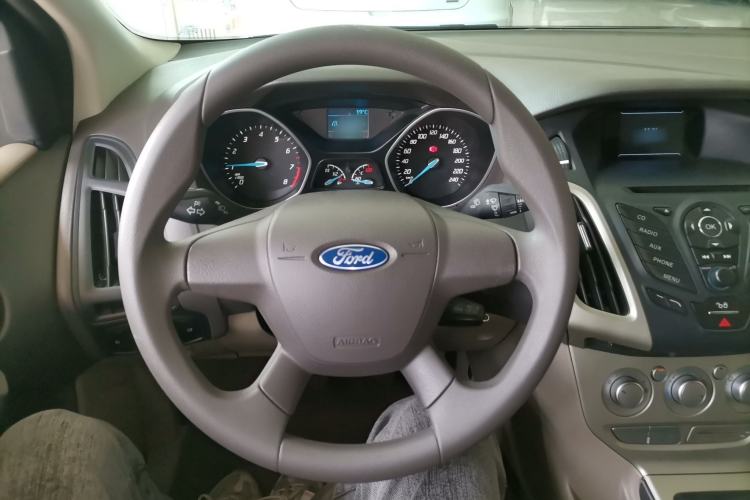 Used Ford Focus 2012 Sedan 1.6L Manual Comfort Model