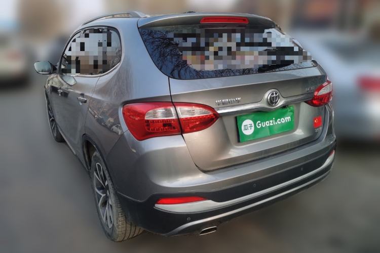 Used Brilliance V5 2014 1.5T Manual Two-Wheel Drive Luxury Model