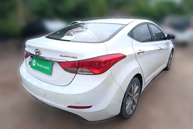 Used Hyundai Elantra (5th Generation / Langdong) 2015 1.6L Automatic Leading Model Rear Right 45 Deg