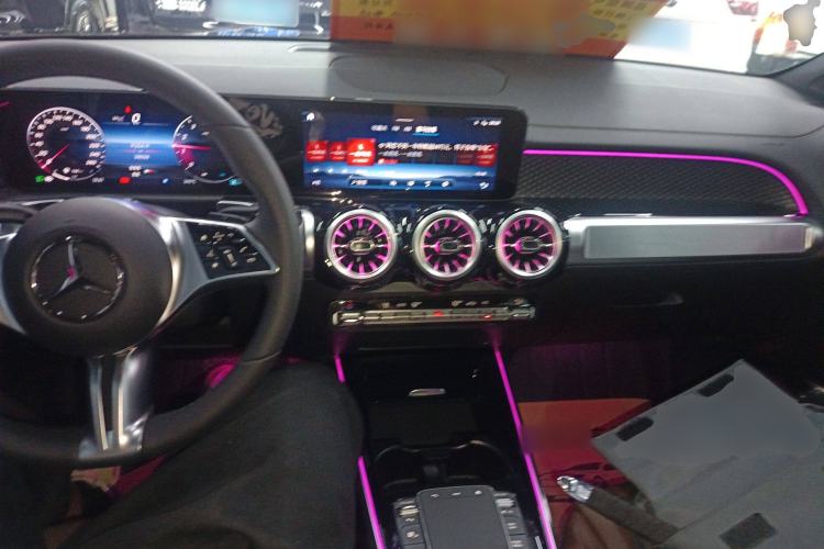 Used Mercedes-Benz GLB 2024 GLB 220 Fashion Model