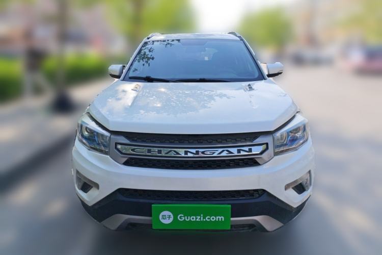 Used CHANGAN CS75 2014 2.0L Manual Luxury Version China IV Standard
