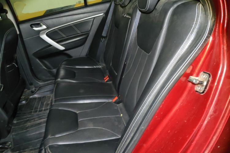 Used Geely Auto Emgrand 2016 Sedan 1.5L CVT Upward Version