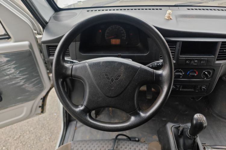 Used Wuling Zhiguang 2020 1.2L Practical Model China VI LSI