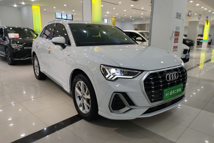 Used Audi Q3 2019 35 TFSI Advanced Dynamic Edition
