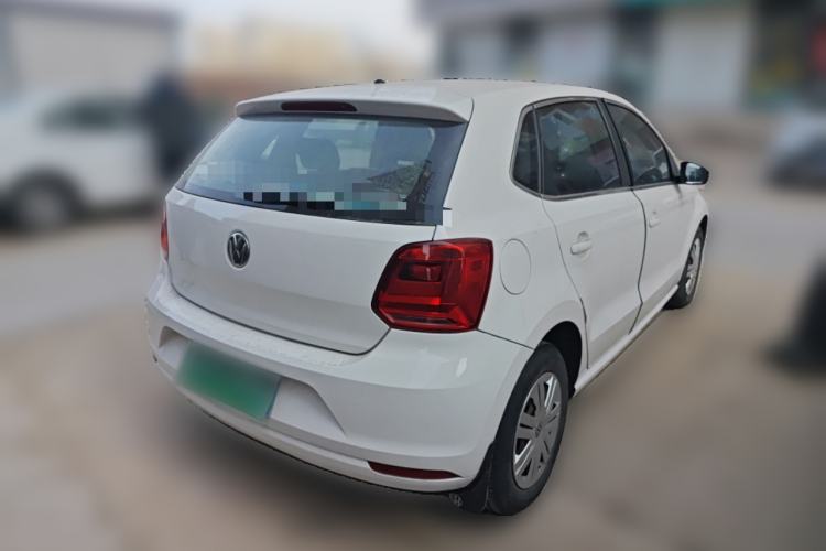 Used Volkswagen Polo 2016 1.4L Manual Fashion Model
