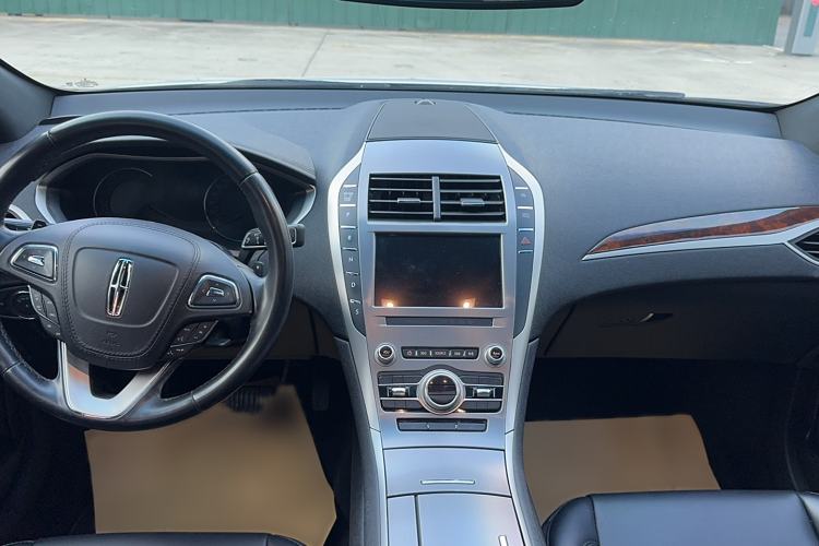 Used Lincoln MKZ 2019 2.0T Luxury Edition China VI