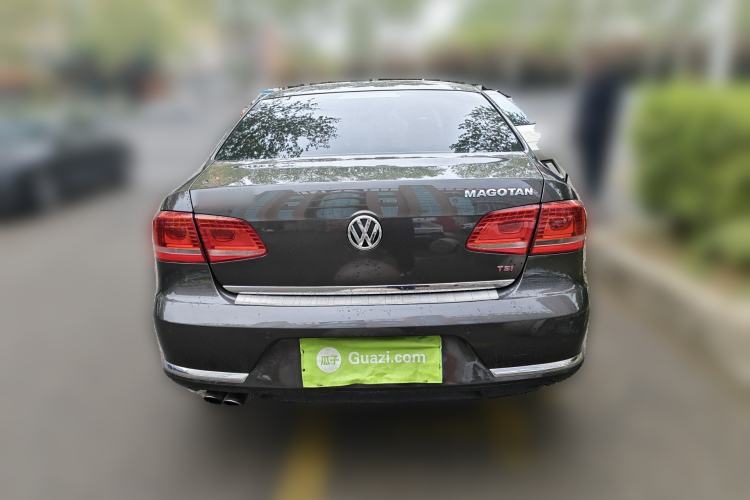 Used Volkswagen Magotan 2015 1.8TSI Prestige Model Rear