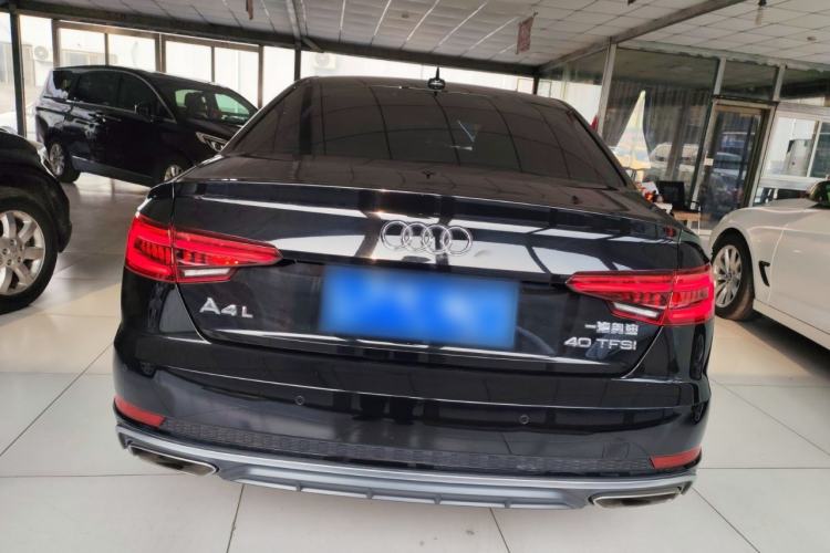 Used Audi A4L 2019 40 TFSI Fashion Edition China VI Emission Standard