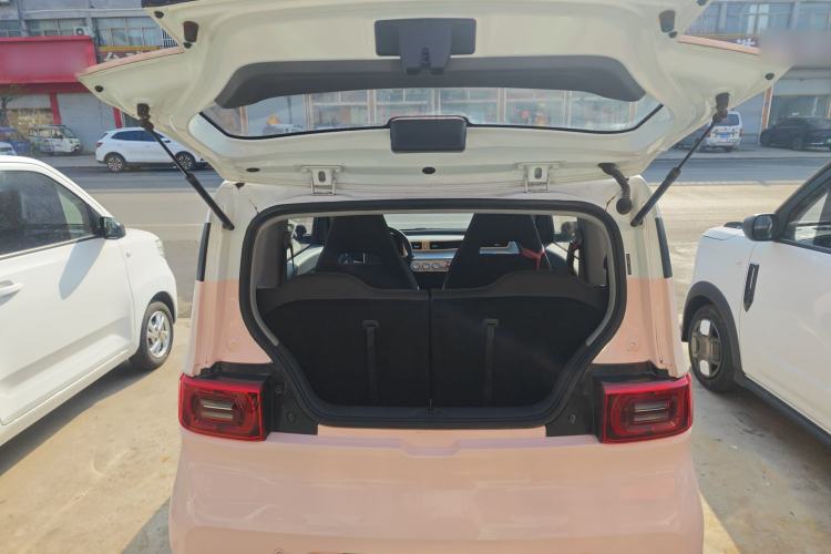 Used Wuling Hongguang MINIEV 2021 Macaron Premium Model – Lithium Iron Phosphate Trunk