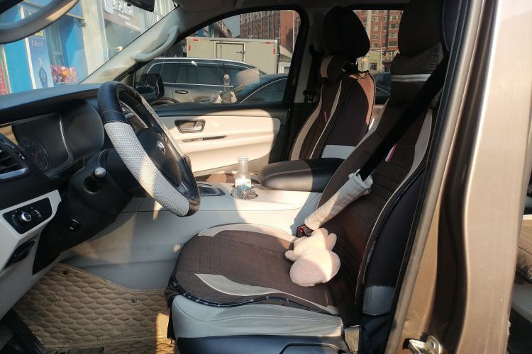 Used Huasong 7 2015 2.0T Automatic Comfort Model