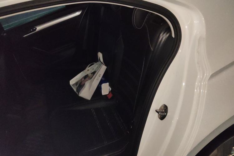 Used Volkswagen Lamando 2021 230TSI DSG Fashion Edition Left Rear Seat